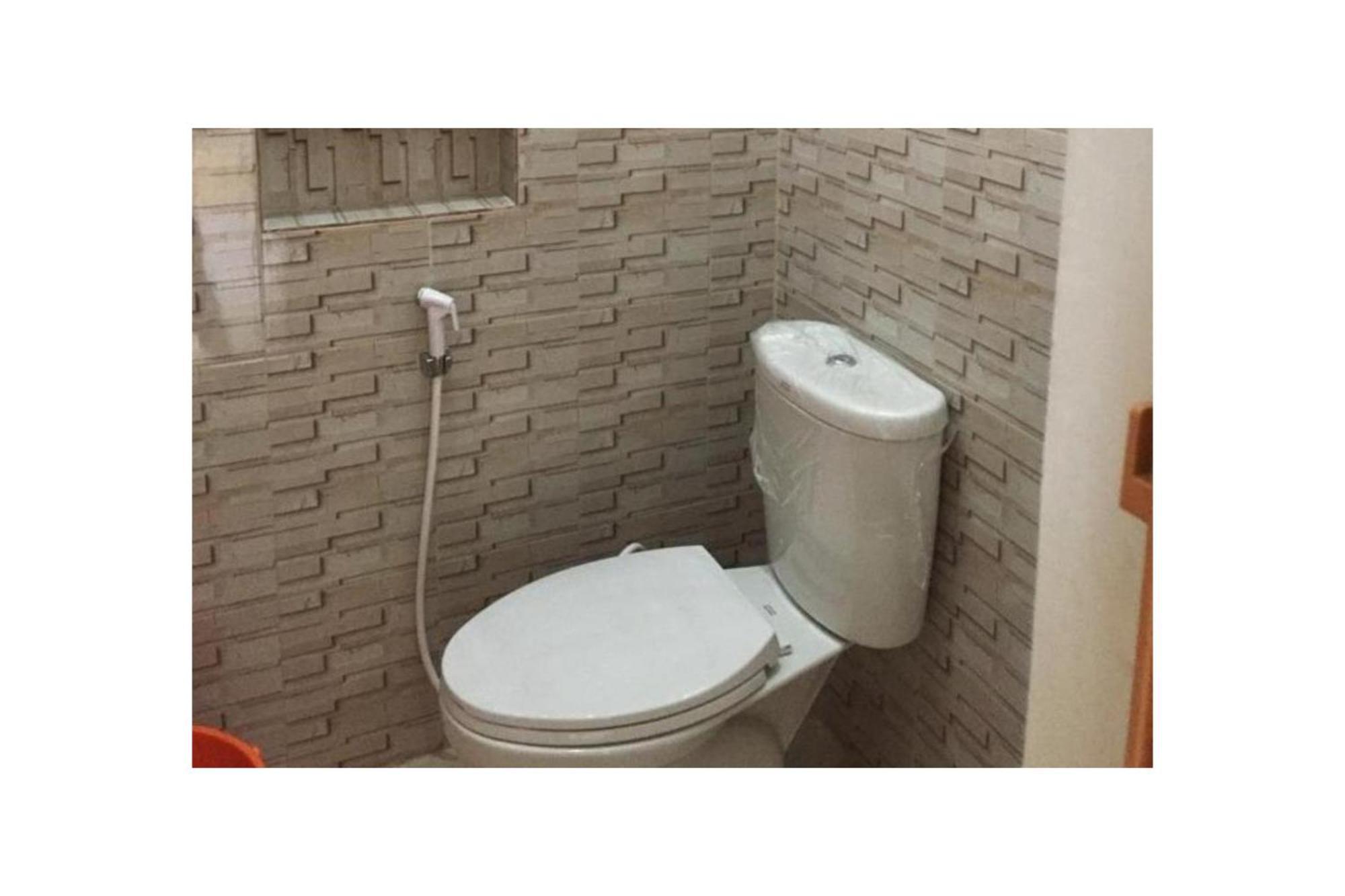 Townhouse Oak Vip Suites, Near Pnr Pasay Evangelista, Makati Manila マカティ エクステリア 写真