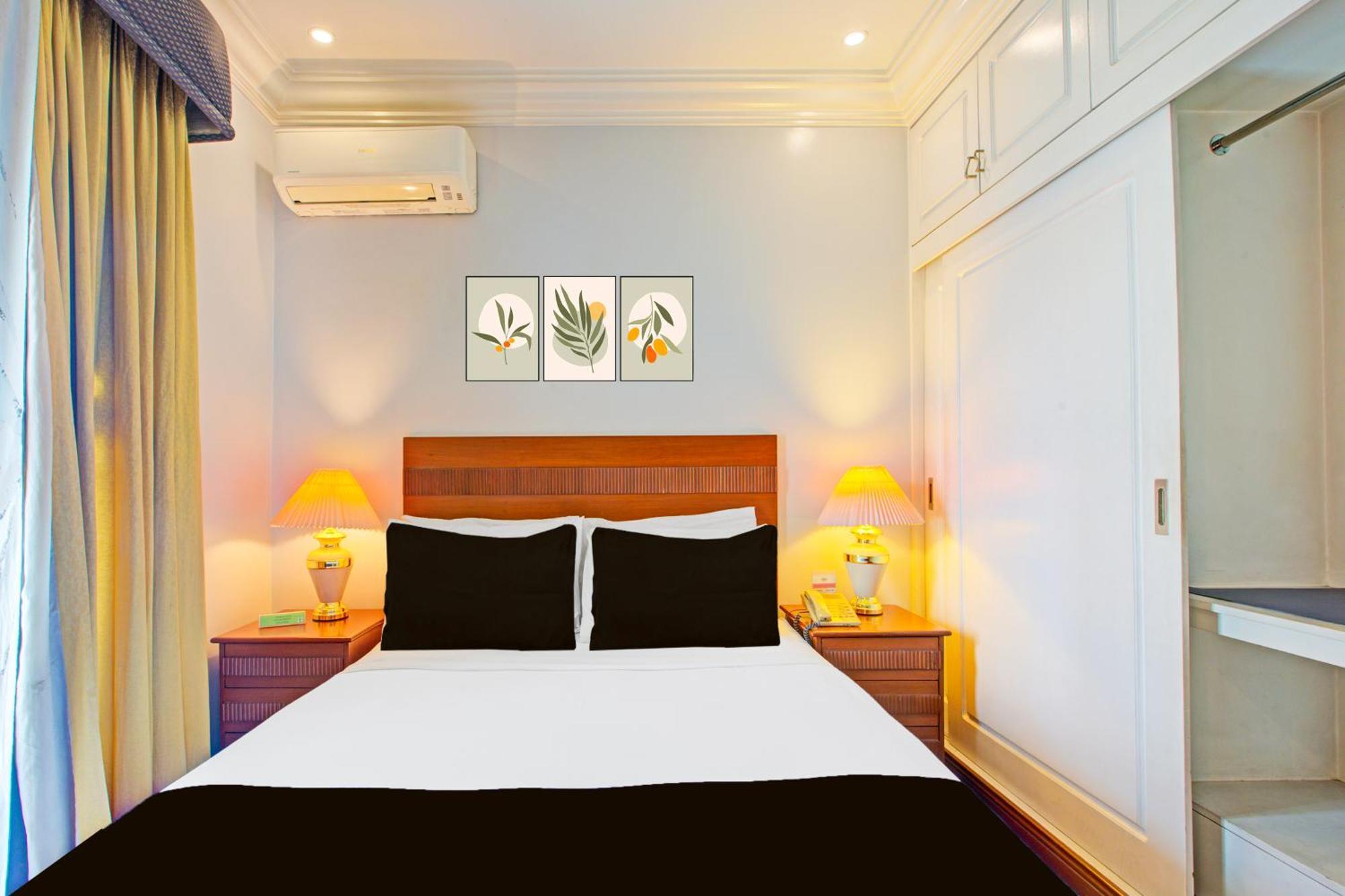 Townhouse Oak Vip Suites, Near Pnr Pasay Evangelista, Makati Manila マカティ エクステリア 写真