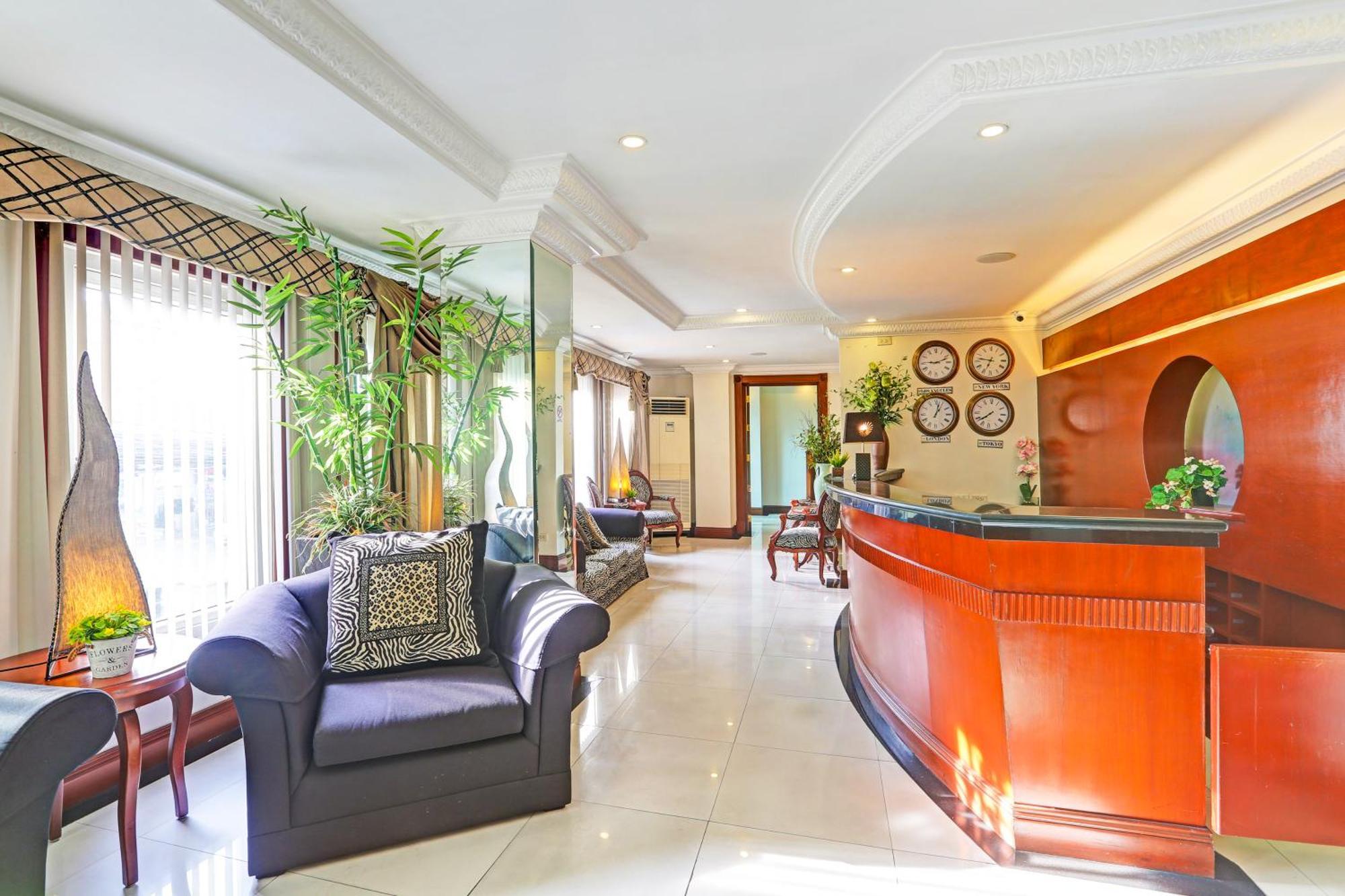 Townhouse Oak Vip Suites, Near Pnr Pasay Evangelista, Makati Manila マカティ エクステリア 写真